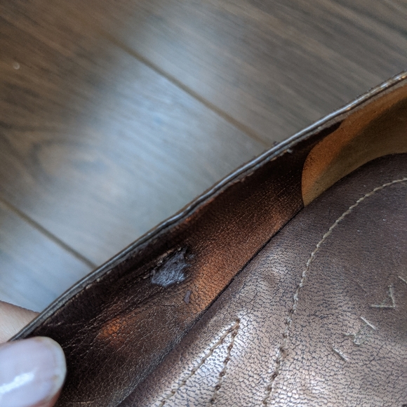 Tahari Brown Patent Pumps - Picture 7 of 8